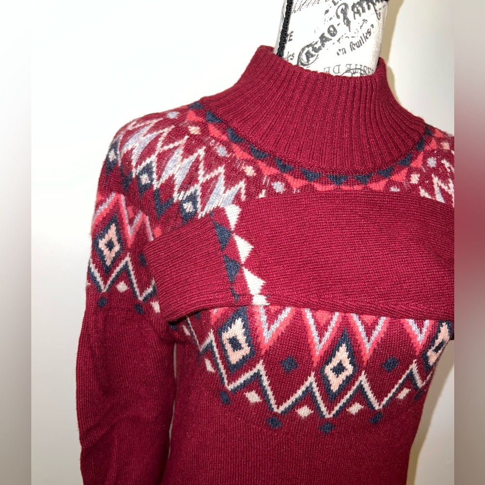 Sherpa Adventure Gear Fair Isle Turtleneck Sweater Red Nordic Knit Small - Picture 4 of 13